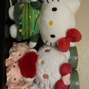 hello kitty plush bundle